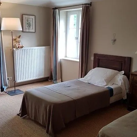 Prázdninový dům Maison Renovee Avec Piscine Et Grand Jardin, A 2 Km De La Vallee De L'yon - Fr-1-426-329